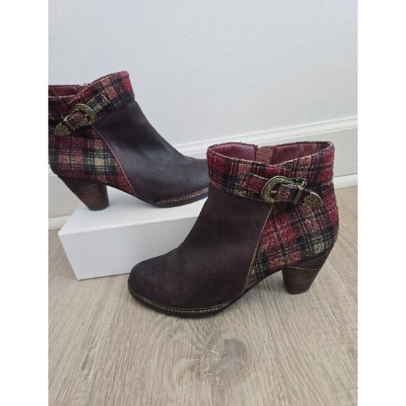 L'artiste Spring Step Scottala Burgundy Red Leather Zip Plaid Ankle Boots 39 8.5 - Picture 2 of 14